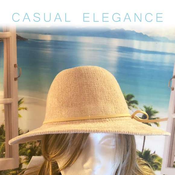 Super soft taupe fedora style hat with band and bow warm for fall OS - Picture 4 of 6